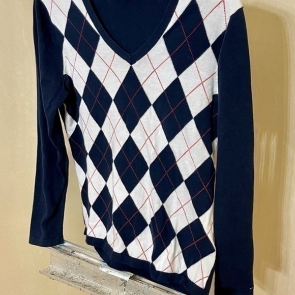 TOMMY HILFIGER V-NECK ARGYLE SWEATER SZ MEDIUM NAVY/WHITE/RED 100% COTTON - Picture 3 of 7